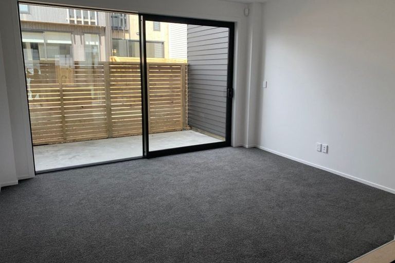 Photo of property in 16 Houhere Street, Paraparaumu, 5032