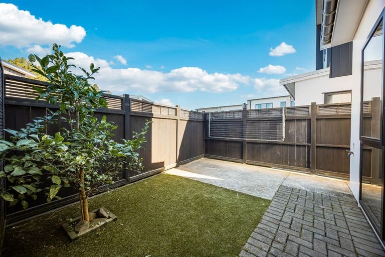Photo of property in 5 Awamarino Way, Westgate, Auckland, 0614