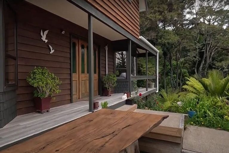 Photo of property in 287 Glenvar Road, Long Bay, Auckland, 0630