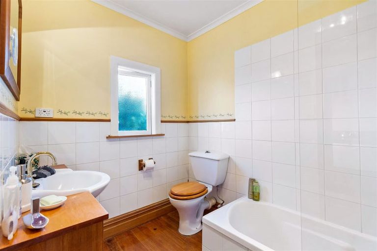 Photo of property in 445 Kainga Road, Brooklands, Christchurch, 8083