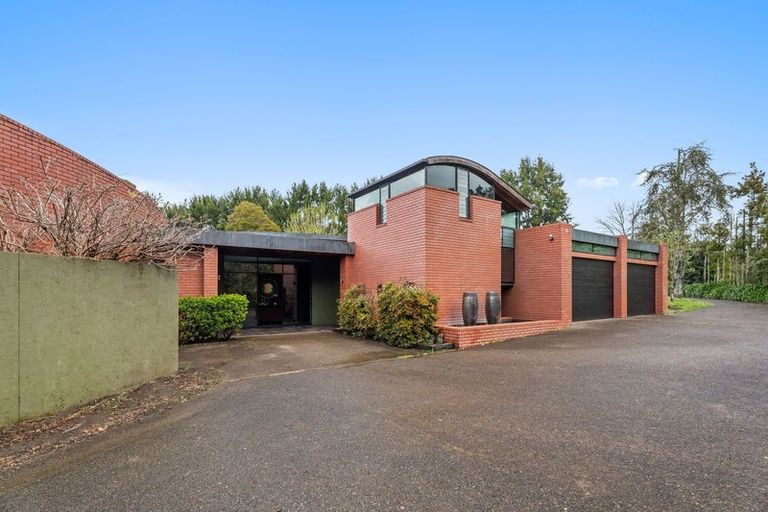 Photo of property in 303 Matua Road, Kumeu, 0891
