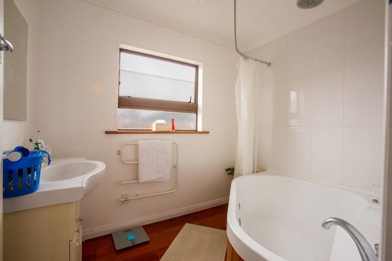 Photo of property in 23 Cole Street, Dannevirke, 4930