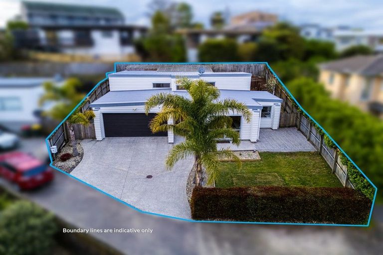 Photo of property in 9 Cityview Place, Massey, Auckland, 0614