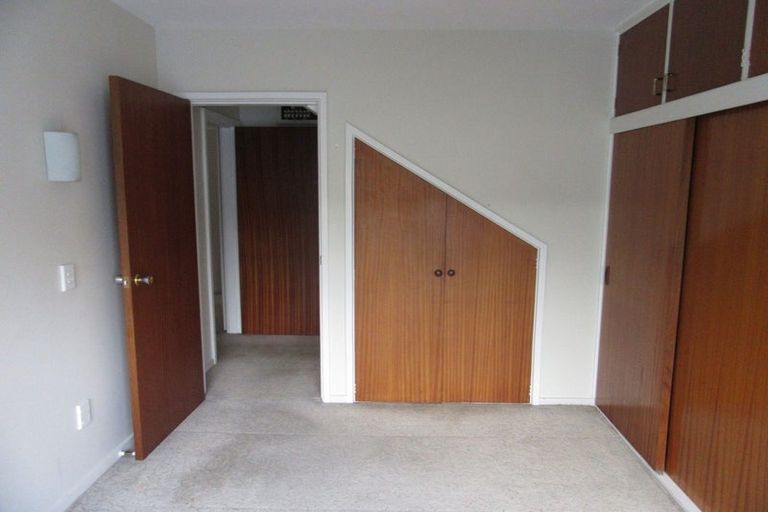 Photo of property in 2/96 Hinau Street, Riccarton, Christchurch, 8041