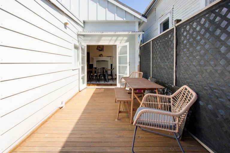 Photo of property in 70 Mcgrath Street, Napier South, Napier, 4110