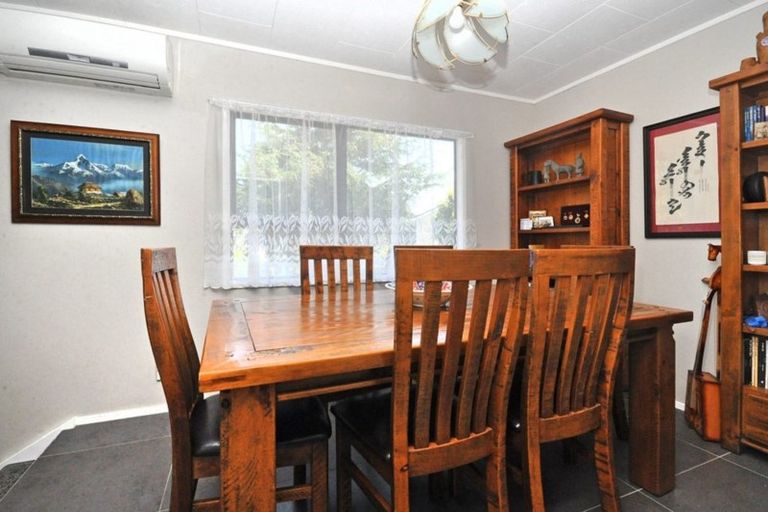 Photo of property in 93 Burundi Avenue, Clendon Park, Auckland, 2103