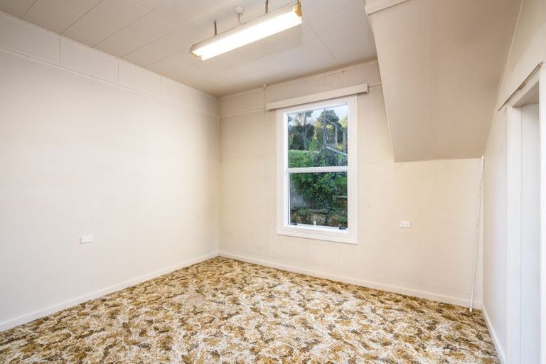 Photo of property in 16 Arnott Street, Portobello, Dunedin, 9014