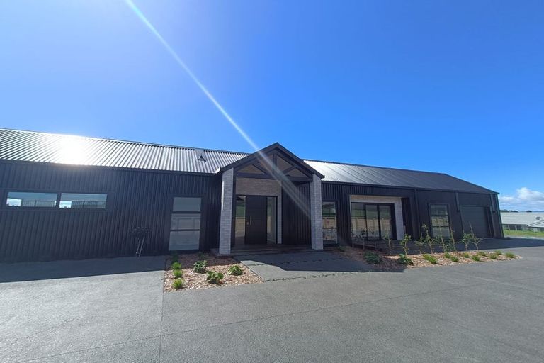 Photo of property in 12 Headlands Drive, Te Awamutu, 3875