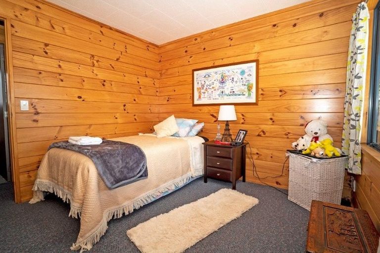 Photo of property in 31 Ngahue Crescent, Carters Beach, Westport, 7825