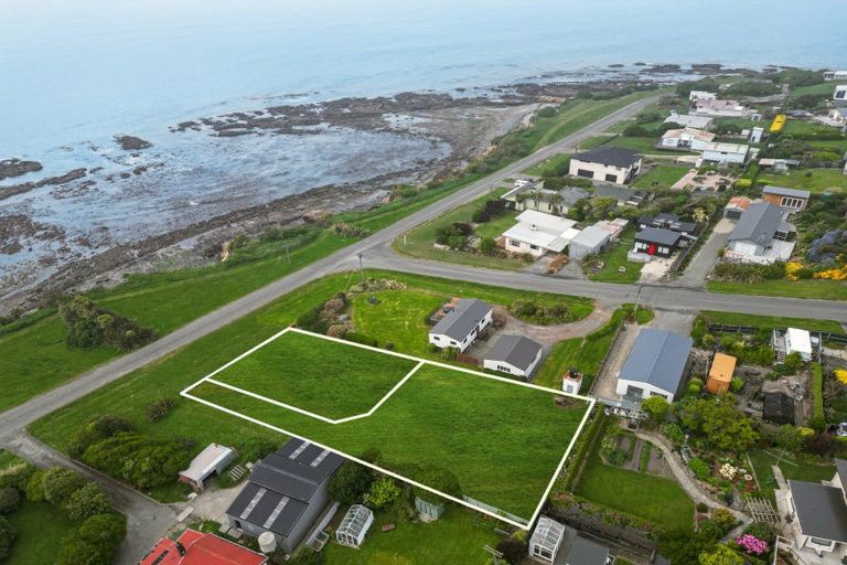 Photo of property in 31 Harbour Terrace, Kakanui, Oamaru, 9495