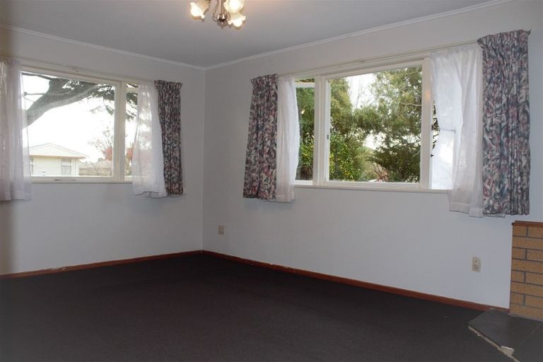 Photo of property in 68 Kelvin Road, Papakura, 2110