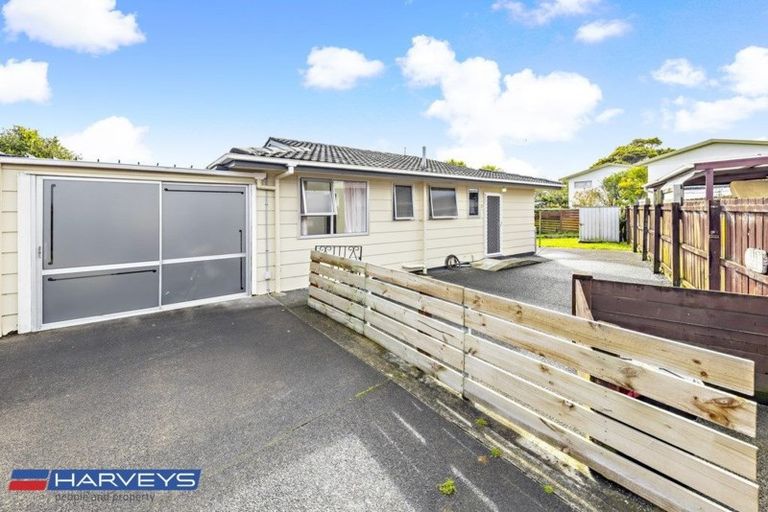 Photo of property in 2/9 Abelia Place, Papatoetoe, Auckland, 2025