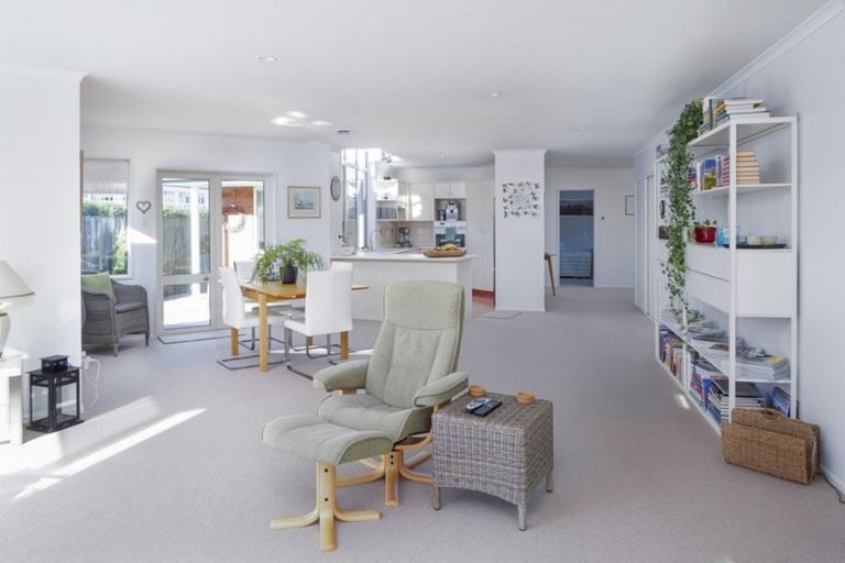 Photo of property in 122a Ashley Street, Rangiora, 7400