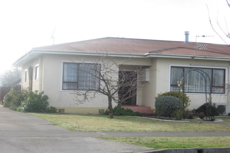 Photo of property in 2/1236 Louie Street, Parkvale, Hastings, 4122