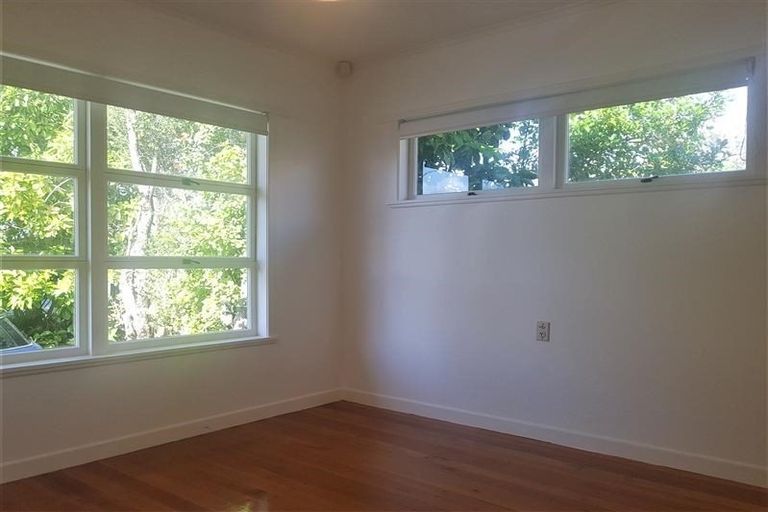 Photo of property in 292 Hurstmere Road, Takapuna, Auckland, 0622