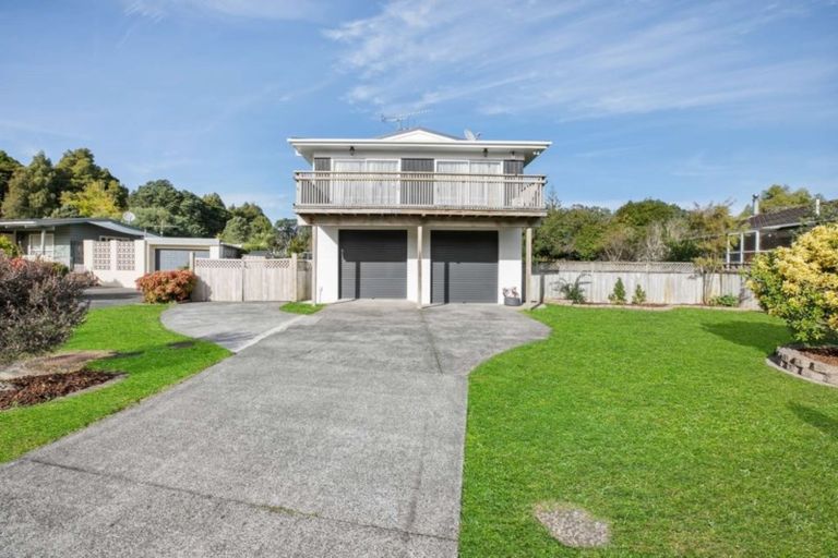 Photo of property in 43 Lawrence Crescent, Hillpark, Auckland, 2102