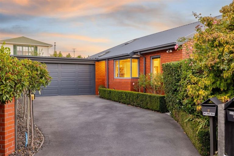 Photo of property in 7 Stroud Lane, Papanui, Christchurch, 8053