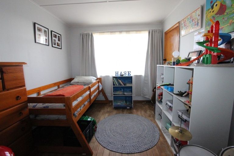 Photo of property in 20 Wilson Street, Pahiatua, 4910