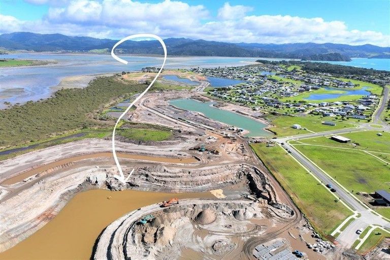 Photo of property in 178 Kopani Road, Matarangi, 3592