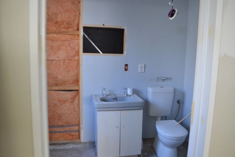 Photo of property in 8a Kebbell Avenue, Levin, 5510