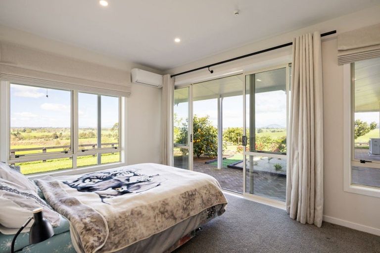 Photo of property in 300 Grove Road, Te Pahu, Hamilton, 3285