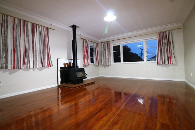 Photo of property in 57 Arawa Street, New Lynn, Auckland, 0600