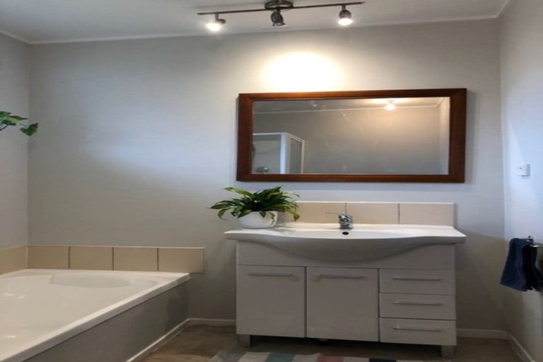 Photo of property in 45 Blomfield Street, Pukehangi, Rotorua, 3015