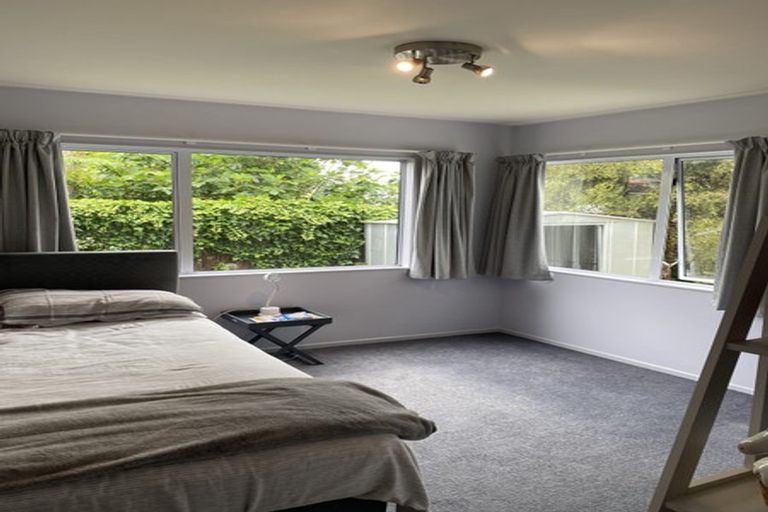 Photo of property in 1/37 Selwyn Crescent, Forrest Hill, Auckland, 0620