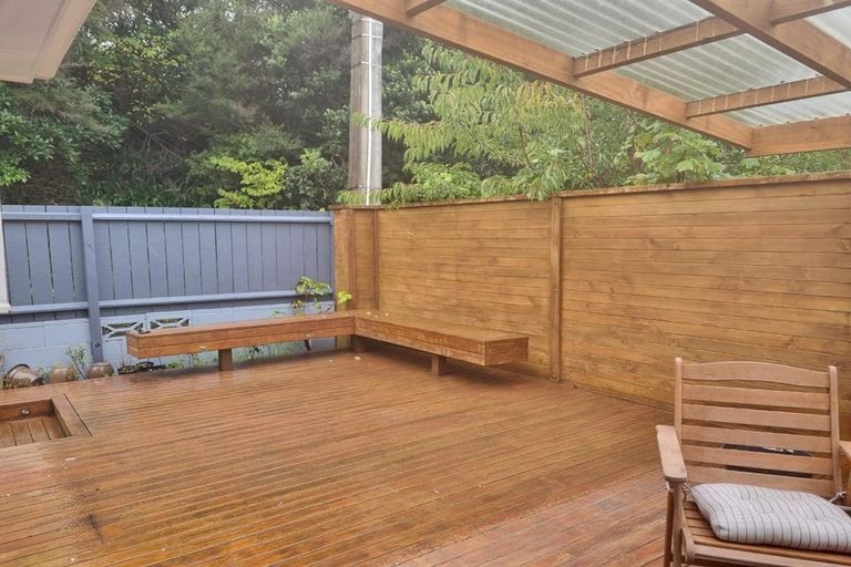 Photo of property in 10 Palm Grove, Belmont, Lower Hutt, 5010