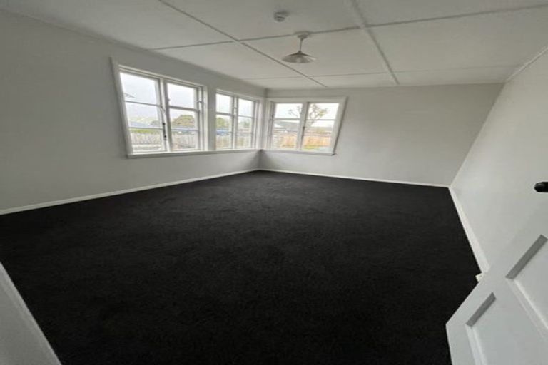 Photo of property in 14 Karamu Street, Upper Riccarton, Christchurch, 8041