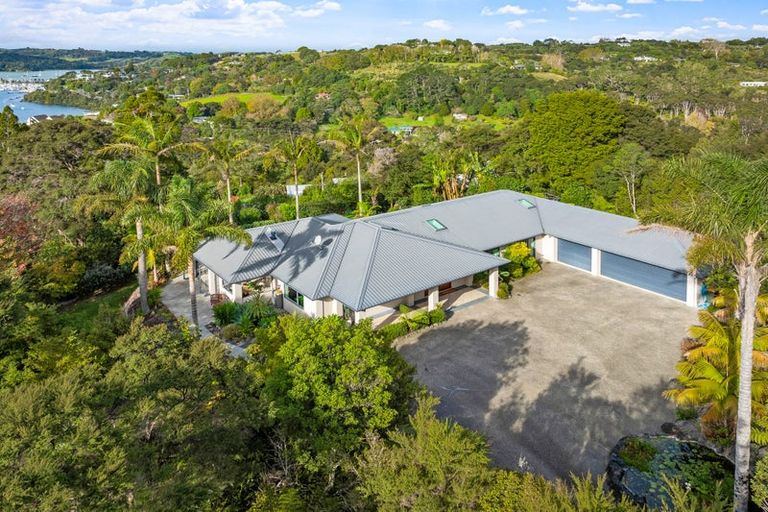 Photo of property in 5 Glance Street, Sandspit, Warkworth, 0982