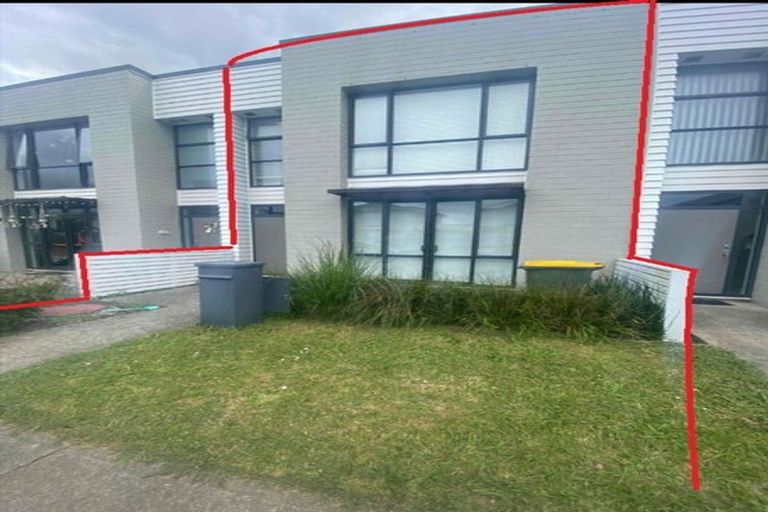 Photo of property in 12 Hakaro Way, Takanini, 2112