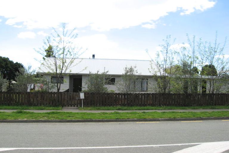 Photo of property in 4 Waimea West Road, Brightwater, 7022