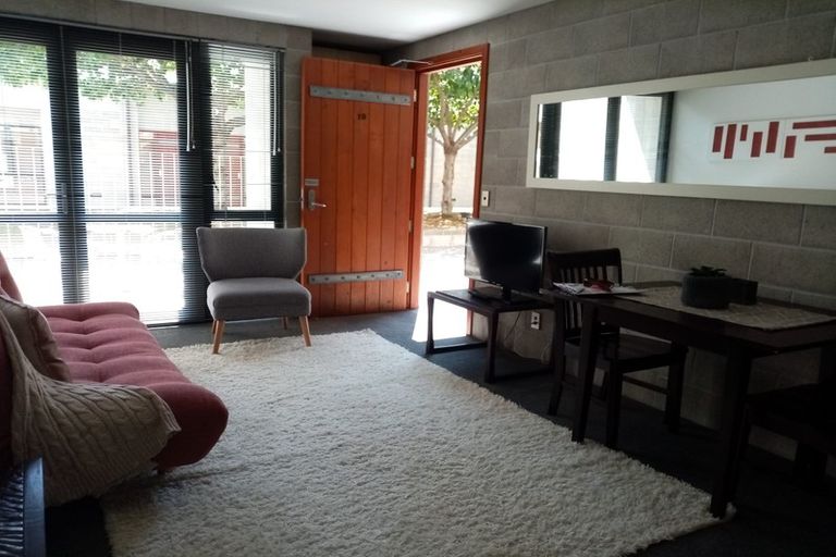 Photo of property in 19/868 Colombo Street, Christchurch Central, Christchurch, 8013