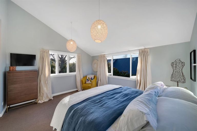 Photo of property in 100 Idris Road, Bryndwr, Christchurch, 8052