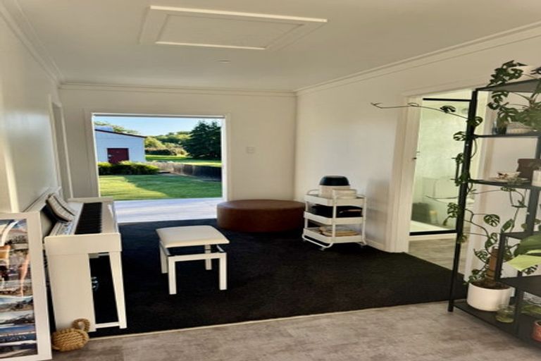 Photo of property in 144 Great South Road, Huntly, 3700