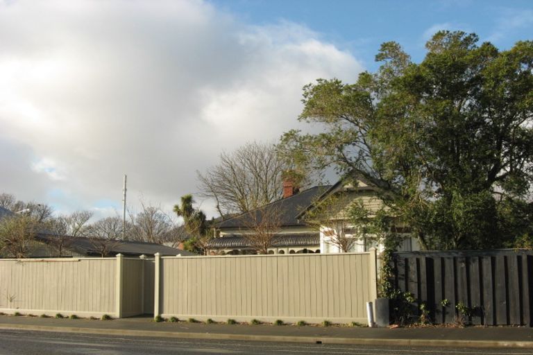 Photo of property in 150 Innes Road, St Albans, Christchurch, 8052