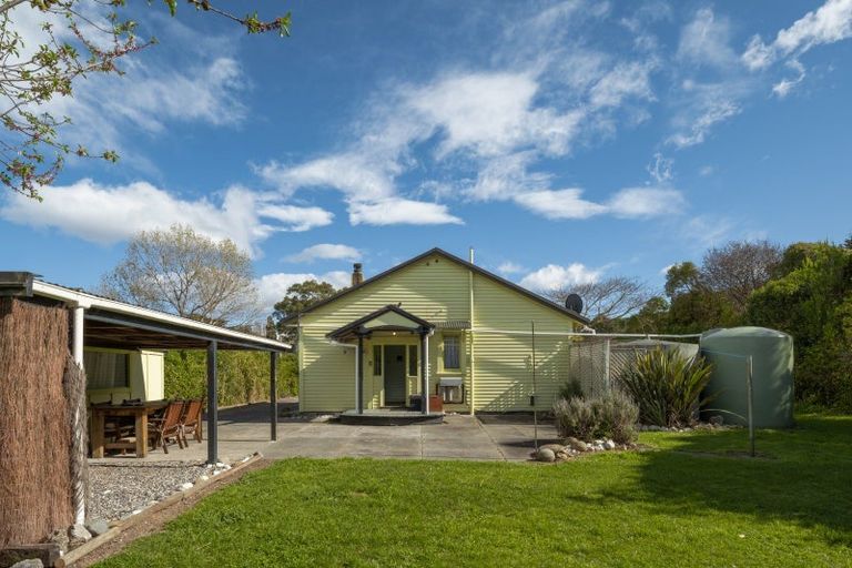 Photo of property in 5 Sunrise Place, Kekerengu, Kaikoura, 7274
