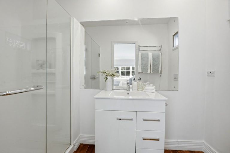 Photo of property in 3 Huia Street, Devonport, Auckland, 0624