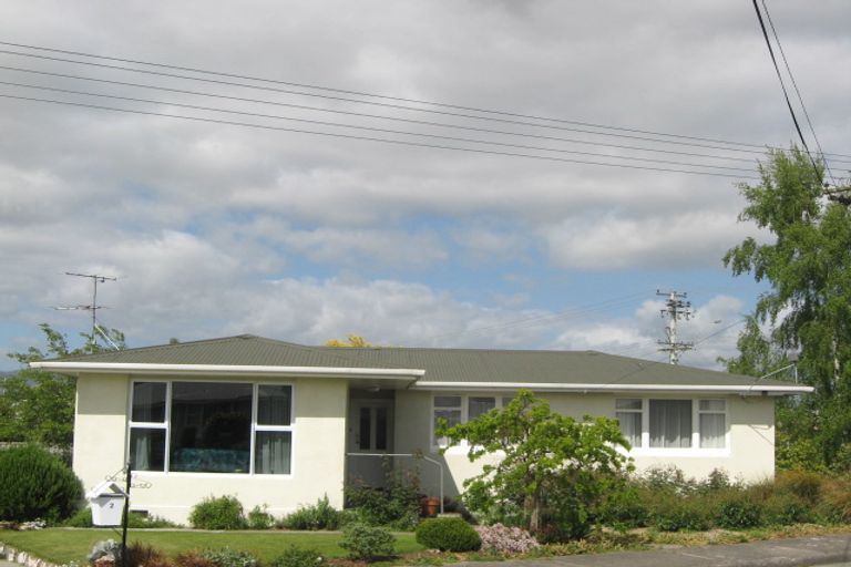 Photo of property in 2 Ruthken Crescent, Springlands, Blenheim, 7201