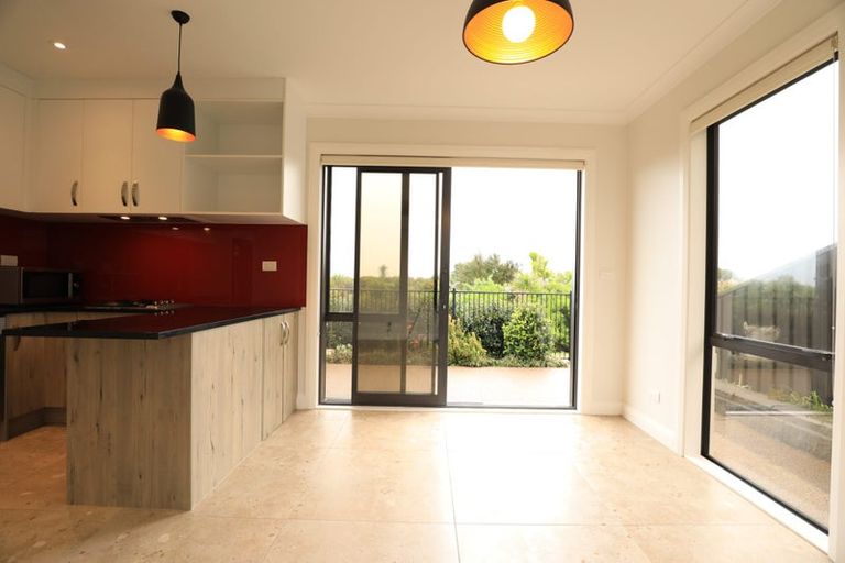 Photo of property in 56 Sunningdale Street, Wattle Downs, Auckland, 2103