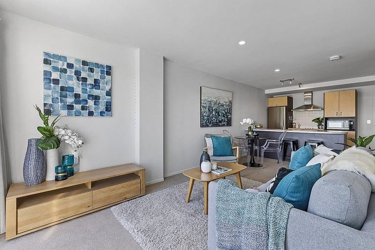Photo of property in Bay Palms Apartments, 11/30e Bute Road, Browns Bay, Auckland, 0630