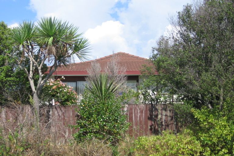 Photo of property in 10/60 Nikau Street, New Lynn, Auckland, 0600