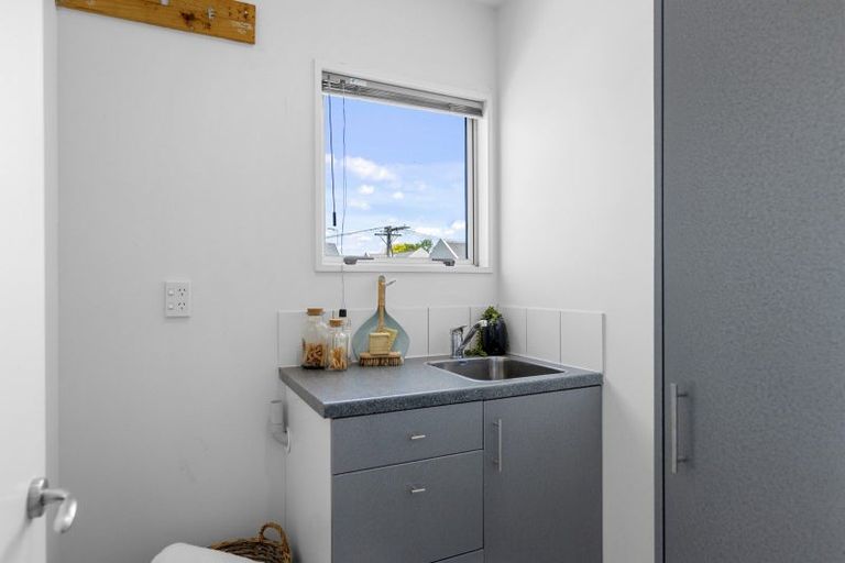 Photo of property in 1/22 Stoneyhurst Street, St Albans, Christchurch, 8014