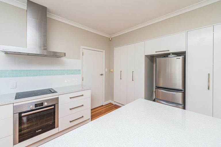 Photo of property in 23 Kent Road, Saint Johns Hill, Whanganui, 4501