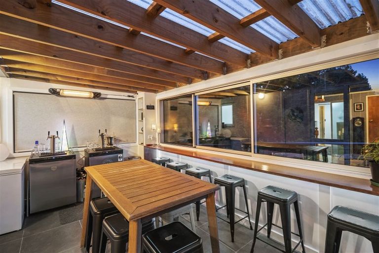 Photo of property in 140 Hill Road, Belmont, Lower Hutt, 5010