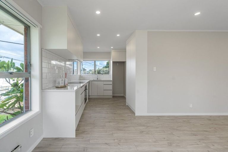 Photo of property in 1/27 Nile Road, Milford, Auckland, 0620