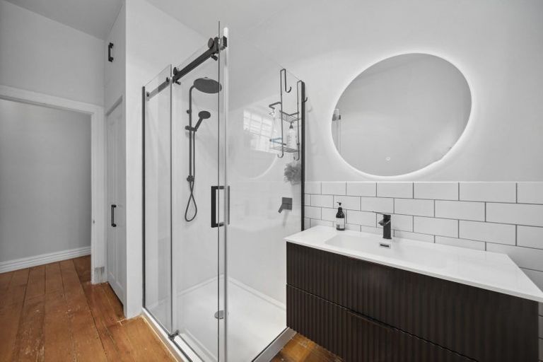 Photo of property in 34 Aro Street, Aro Valley, Wellington, 6021