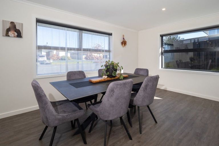 Photo of property in 28 Redhaven Rise, Netherby, Ashburton, 7700