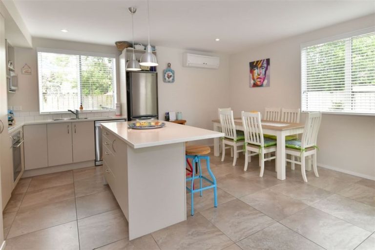 Photo of property in 48c Hatton Road, Orewa, 0931